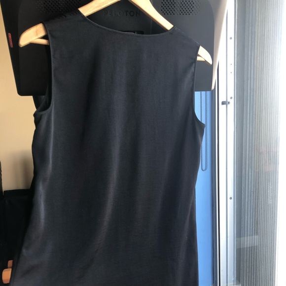 SOLD! BCBG MAXAZRIA BLACK CYPRIAN ASYMMETRICAL TOP - Picture 4 of 5